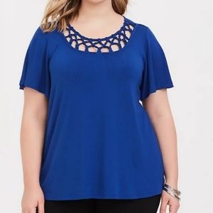 NWT Torrid Knots Front Tee